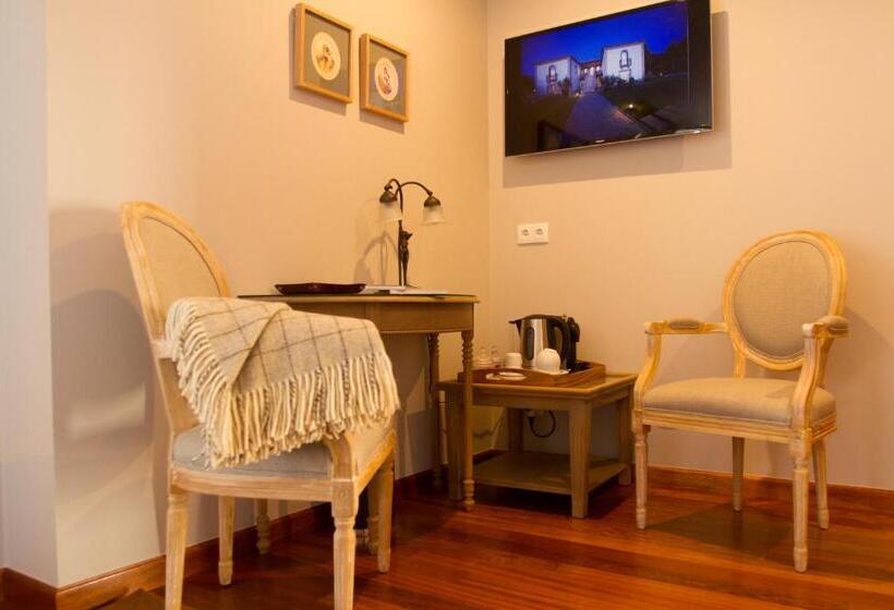 Standard Room with Balcony Garden View, Rinoterra Minho