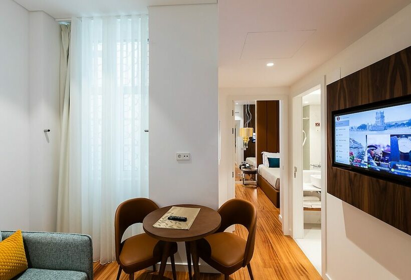 سوییت اجرایی, The 7 Hotel, Suites, Studios & Apartments