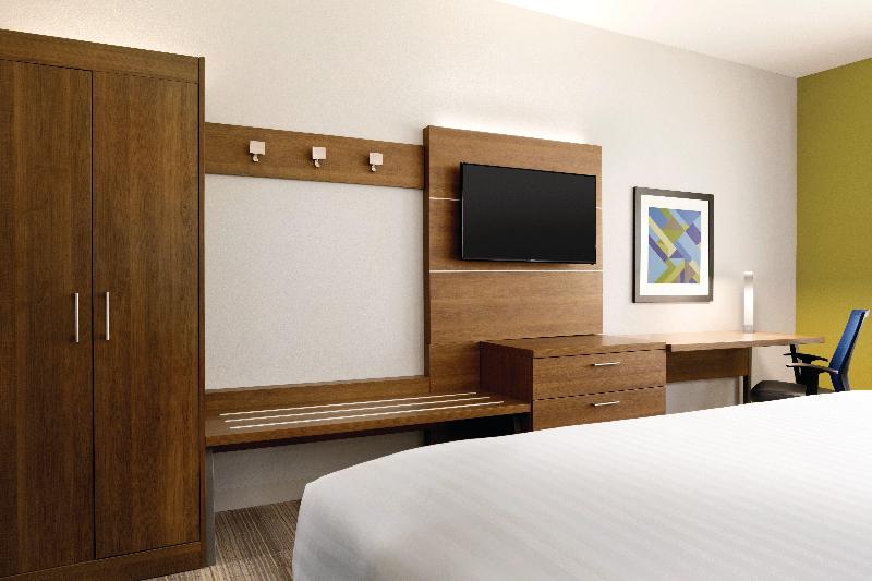 سوئیت جونیور اینتریور, The 7 Hotel, Suites, Studios & Apartments