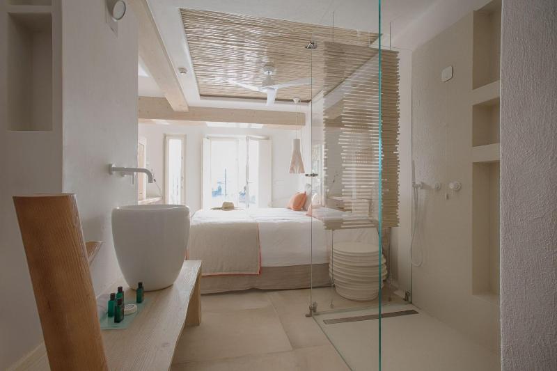 اتاق استاندارد, The 7 Hotel, Suites, Studios & Apartments