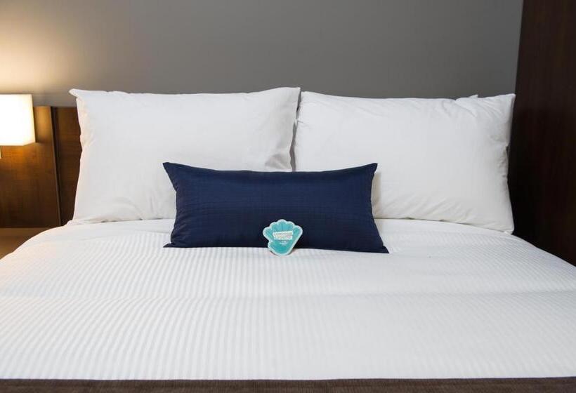 اتاق استاندارد, Microtel Inn & Suites By Wyndham Whitecourt