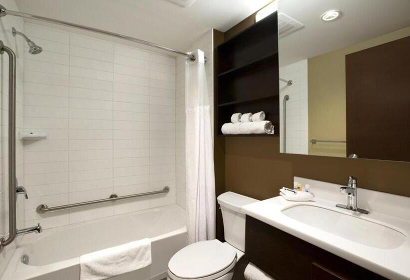 اتاق استاندارد, Microtel Inn & Suites By Wyndham Whitecourt