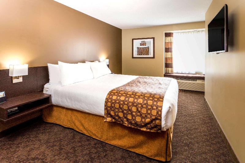 اتاق کلاس بیزنس, Microtel Inn & Suites By Wyndham Whitecourt