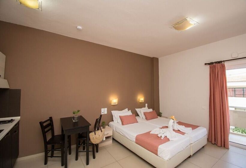 استودیوی استاندارد, Stella Paradise By Checkin