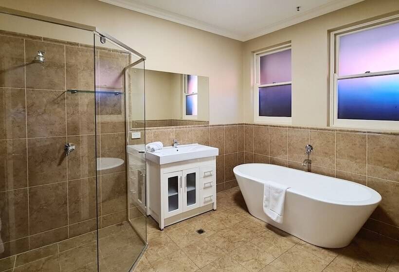 1 Bedroom Apartment, Whyalla Playford Apartments