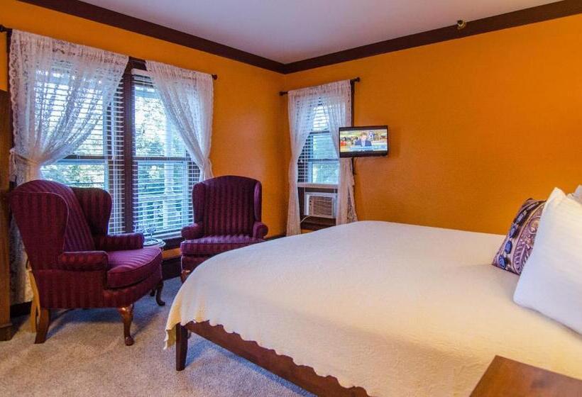 اتاق استاندارد با تخت بزرگ, Heart Of The Village Inn