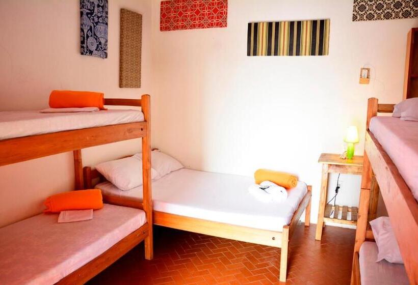 اتاق خانوادگی, El Viajero Asuncion Hostel & Suites