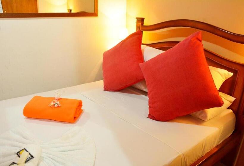 اتاق استاندارد, El Viajero Asuncion Hostel & Suites