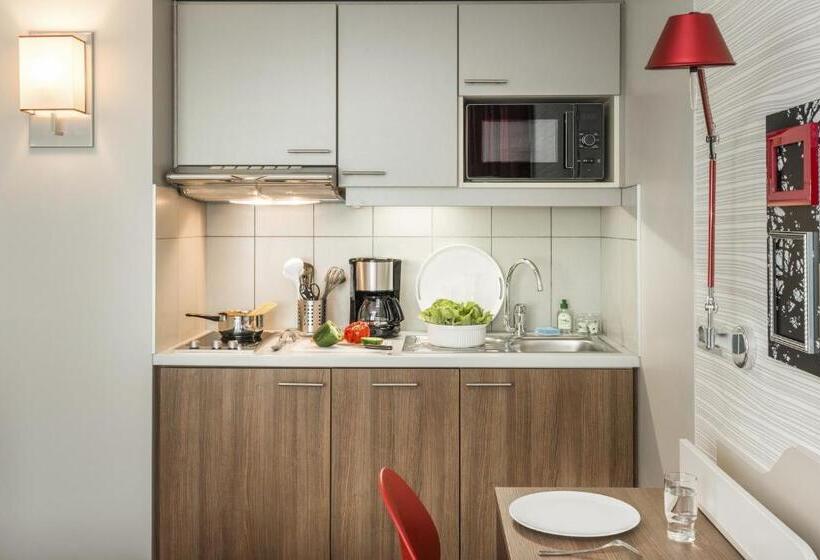 Standard-studio, Apart Adagio Birmingham City Centre