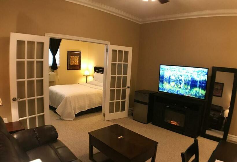 Executive Suite, Balsam Suites Boutique Inn & Residence