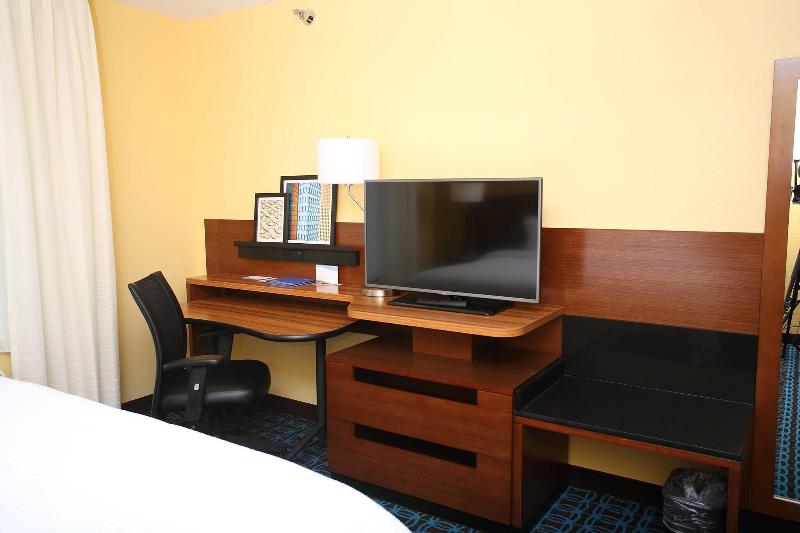 اتاق استاندارد با تخت بزرگ, Fairfield Inn & Suites By Marriott East Grand Forks