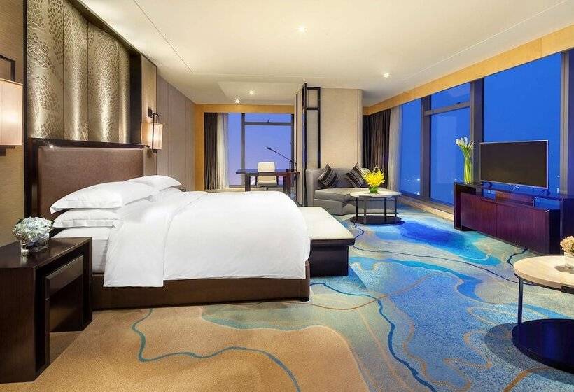 استودیو اجرایی, Hilton Zhuzhou