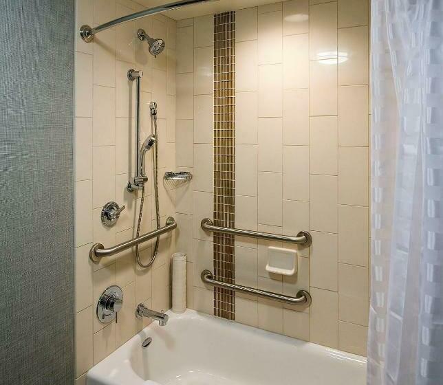 اتاق استاندارد با تخت بزرگ برای معلولان, Hyatt Place Bloomington / Normal