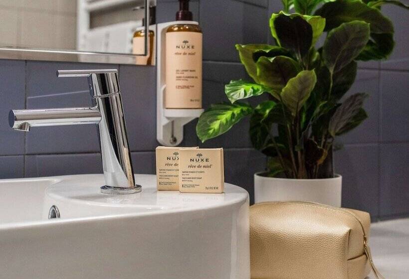 اتاق پرستیژ, Mercure Firenze Centro