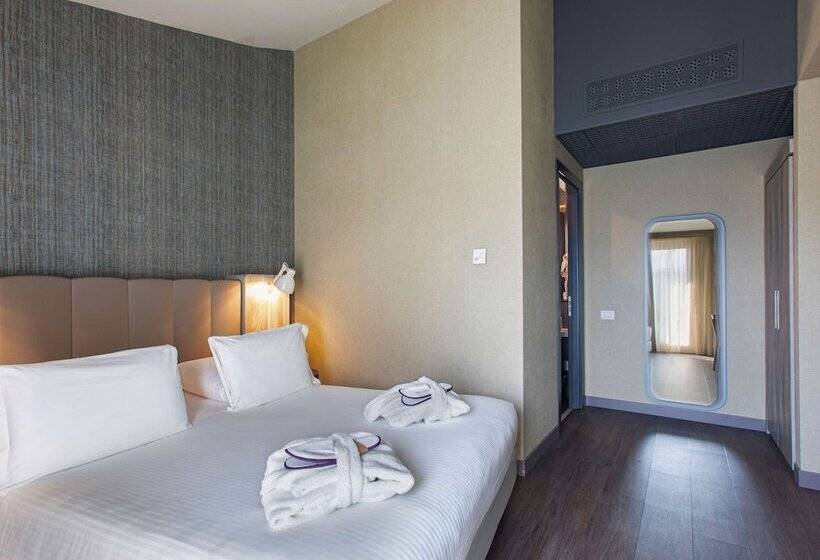 اتاق پرستیژ, Mercure Firenze Centro