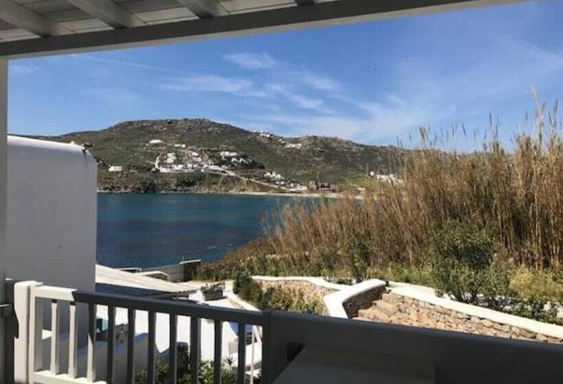 اتاق لوکس با چشم‌انداز دریا, Mykonos Pantheon