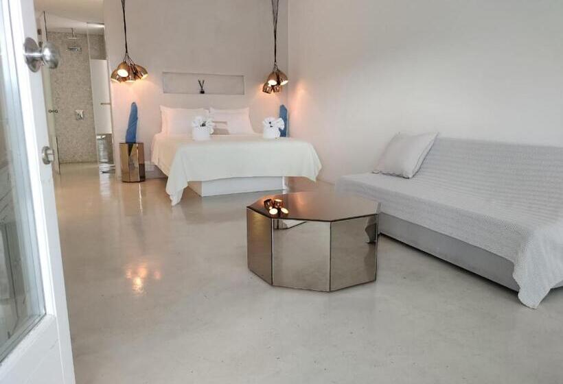سوییت با استخر, Mykonos Pantheon