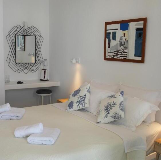 اتاق لوکس, Mykonos Pantheon