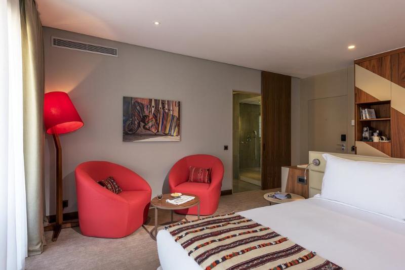 اتاق سوپریور با چشم‌انداز استخر, Radisson Blu , Marrakech Carre Eden