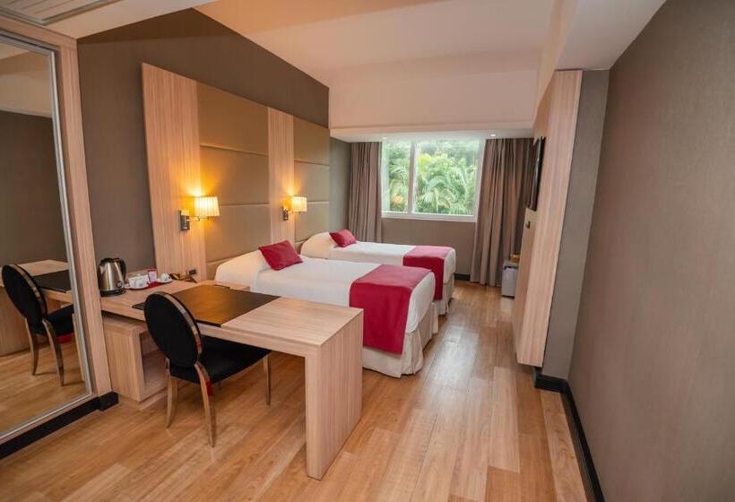 Standard-huone, Savoy Hotel Encarnación
