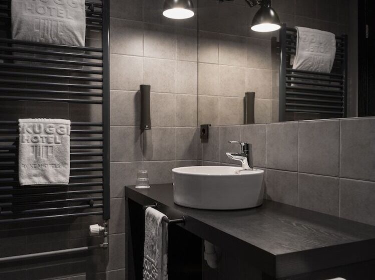 اتاق استاندارد یک نفره, Skuggi Hotel By Keahotels