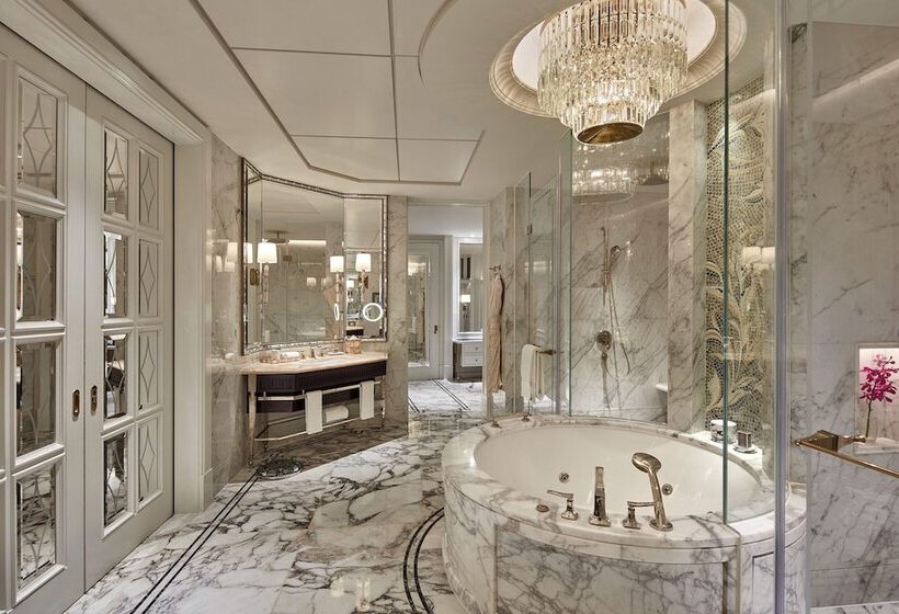 Suite, The Ritzcarlton, Macau