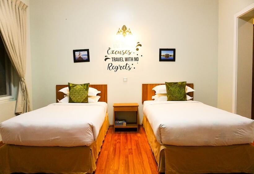 Quarto Superior, Westay @ The Grand Nyaung Shwe , Inle Lake