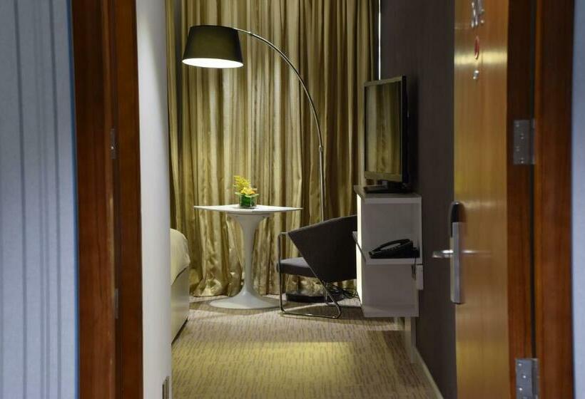 اتاق استاندارد, Novotel Suites Riyadh Centre