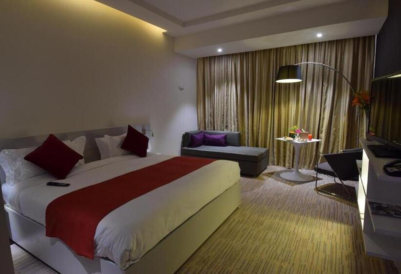 اتاق سوپریور, Novotel Suites Riyadh Dyar