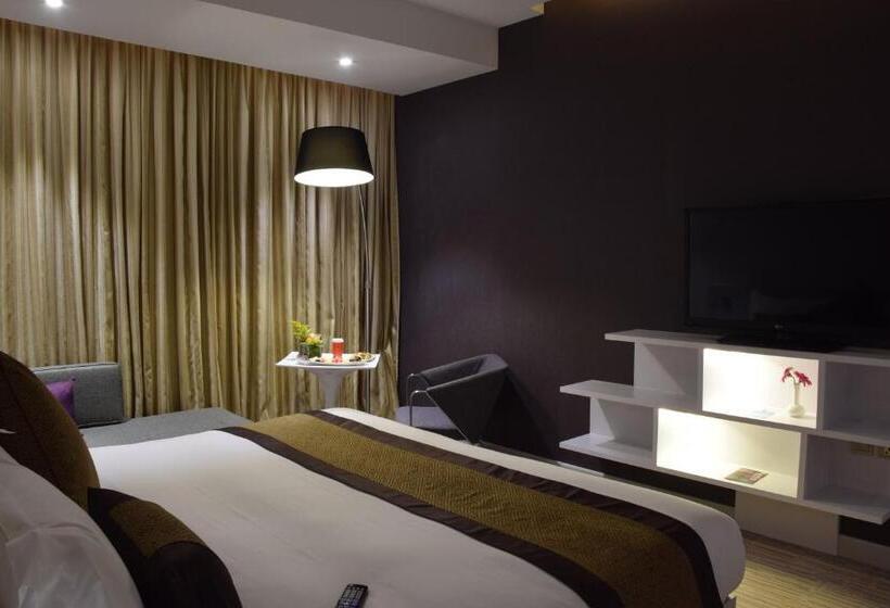 اتاق سوپریور, Novotel Suites Riyadh Centre