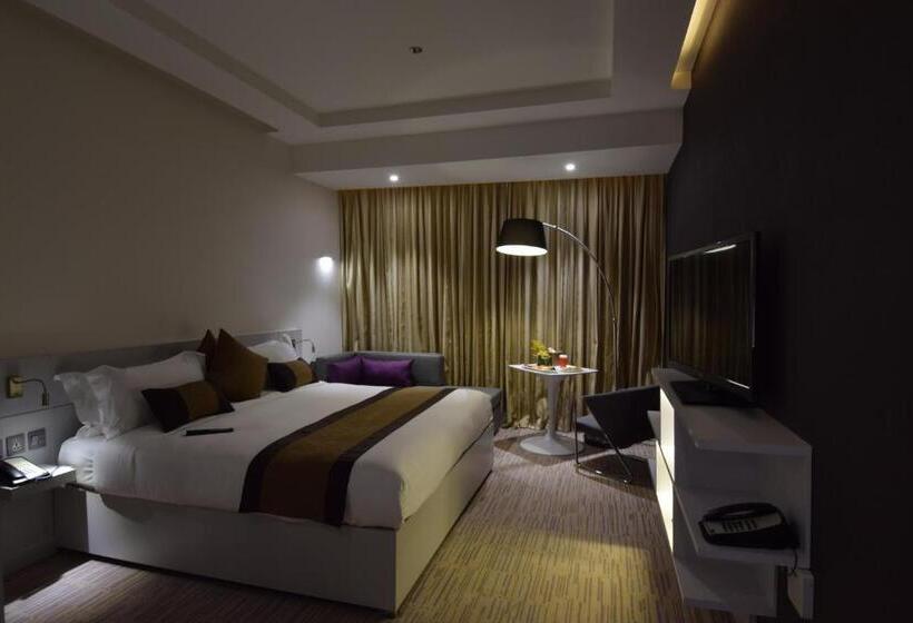 سوییت اجرایی, Novotel Suites Riyadh Centre