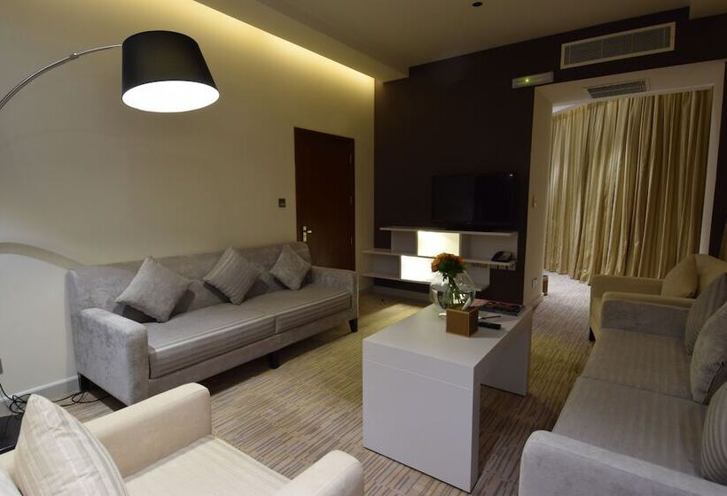 سوییت اجرایی, Novotel Suites Riyadh Centre