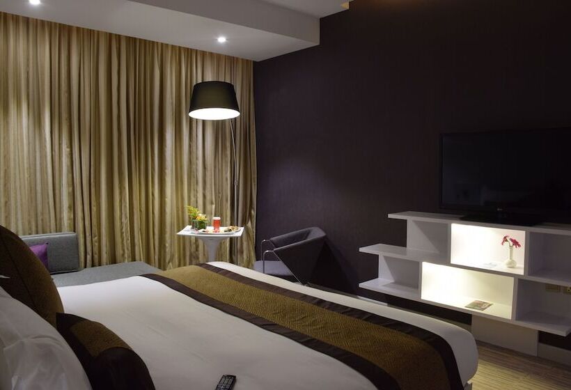 سوییت اجرایی, Novotel Suites Riyadh Centre