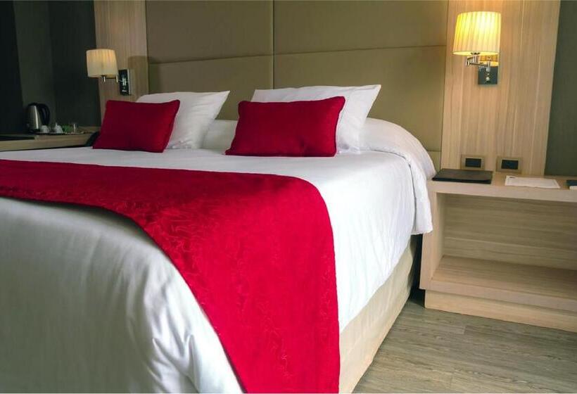 Deluxe-sviitti, Savoy Hotel Encarnación