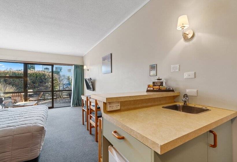استودیو استاندارد با تخت کینگ, Aspiring Lodge Motel