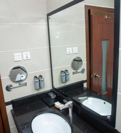 اتاق استاندارد با تخت بزرگ, Best Western Plus Lusaka Grand