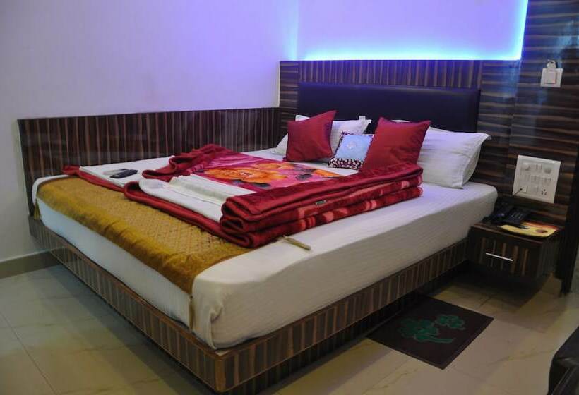 Deluxe Room, D Suites Dxr