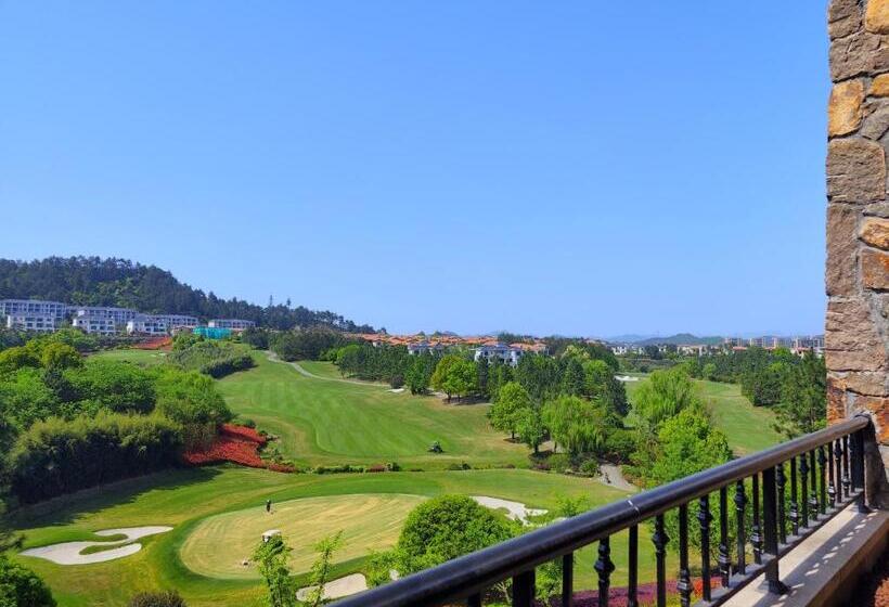 Deluxe Room Golf View, Jw Marriott Hotel Zhejiang Anji