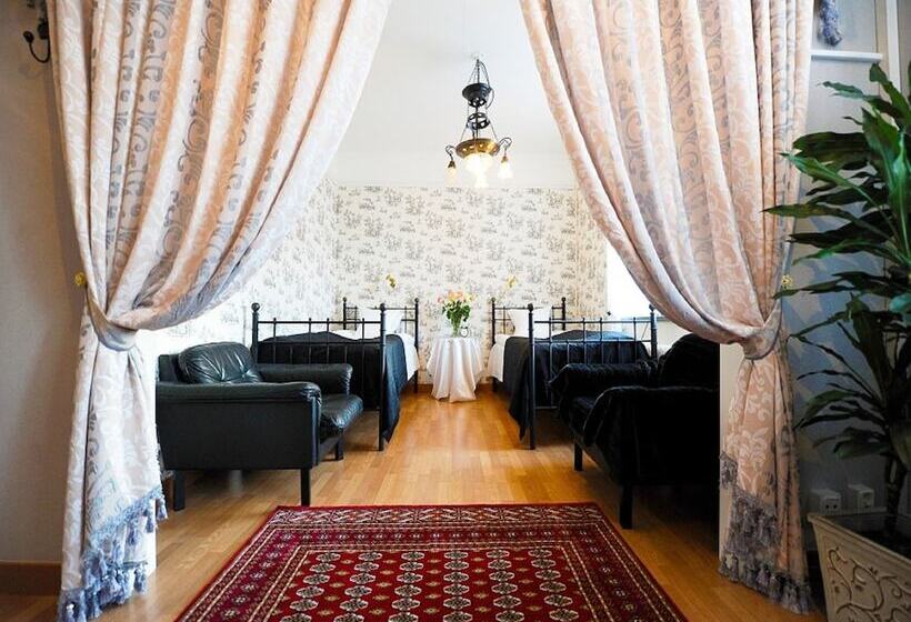 اتاق استاندارد, L Lacko