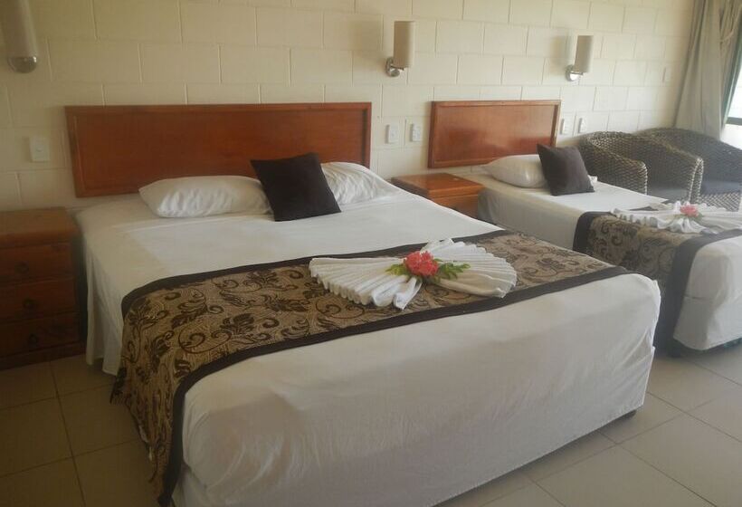 Deluxe Room with Balcony, Millenia Samoa