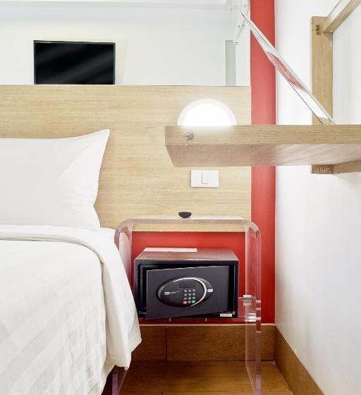 Quarto standard, Red Planet Manila Aseana City