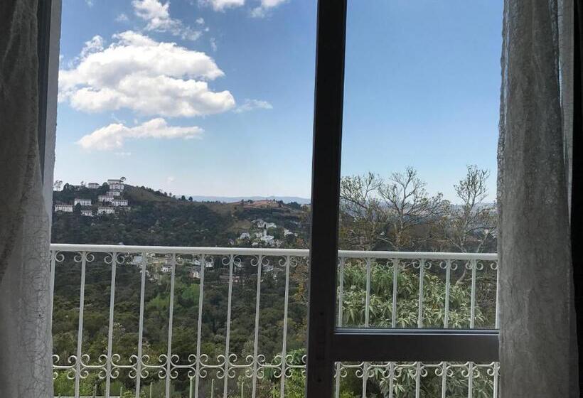 اتاق استاندارد سه تخته با بالکن, Pousada Bosque Das Araucárias