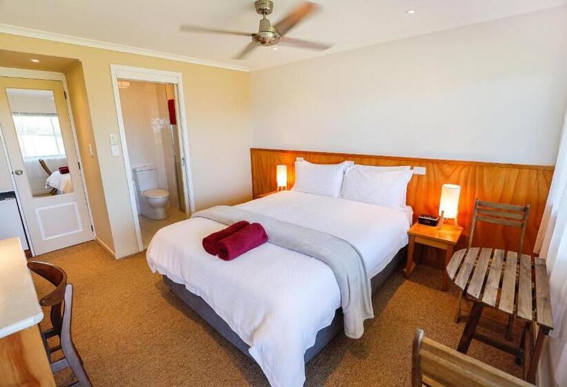 Standard Room, Seaview Norfolk Island