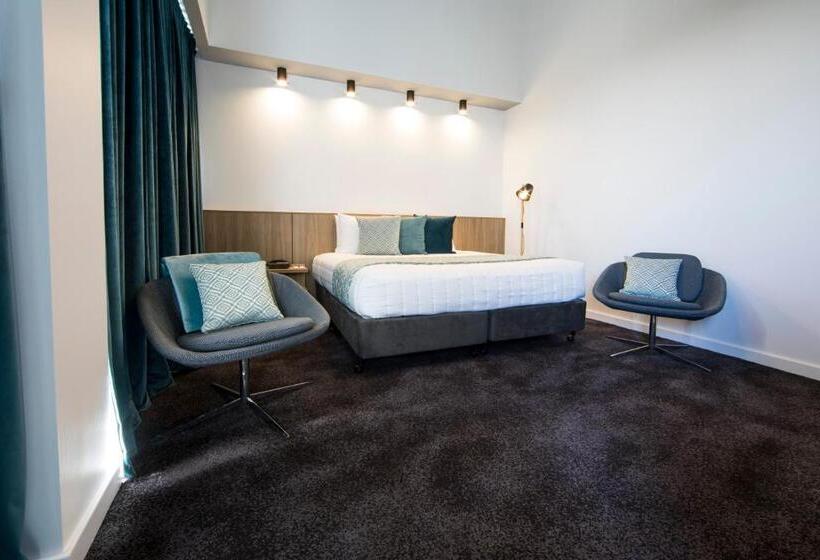 سوییت سوپریور, The Gateway Inn, Newcastle