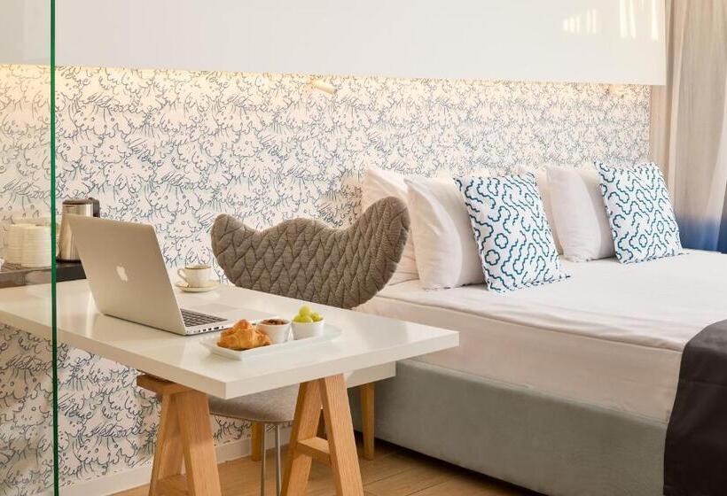 Standard Room with Balcony Side Sea View, Tui Blue Makarska   Adults Only