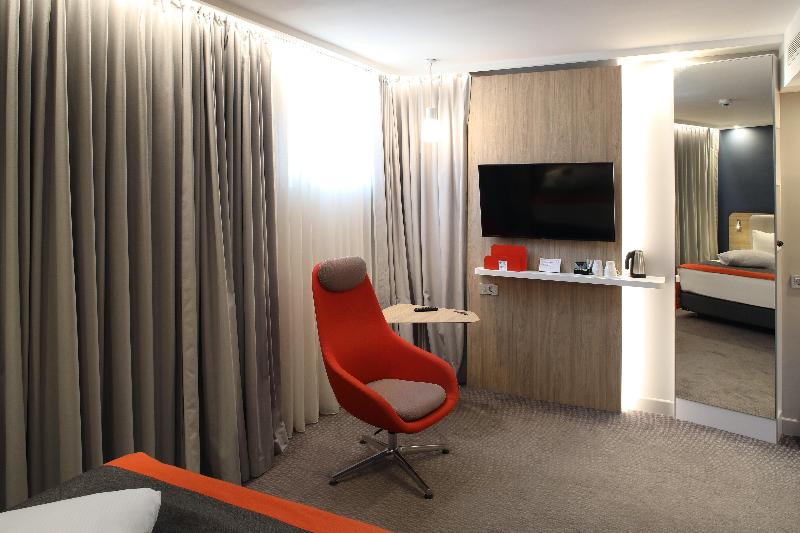 استودیوی استاندارد با چشم‌انداز دریا, Baywatch Motor Lodge