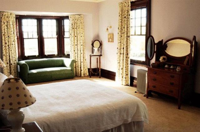 سوییت لوکس, Petersons Armidale Winery And Guesthouse