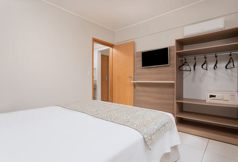 اتاق لوکس با چشم‌انداز, Wyndham Olímpia Royal Hotels