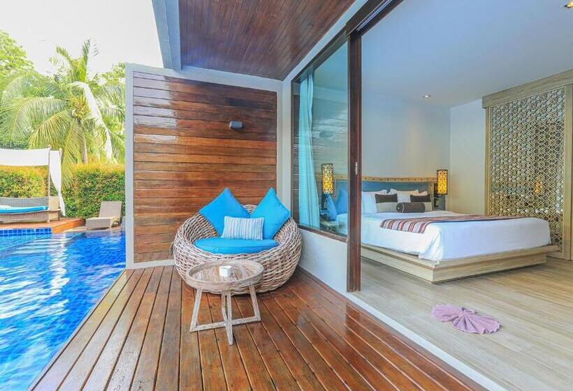 اتاق لوکس, Akira Lipe Resort