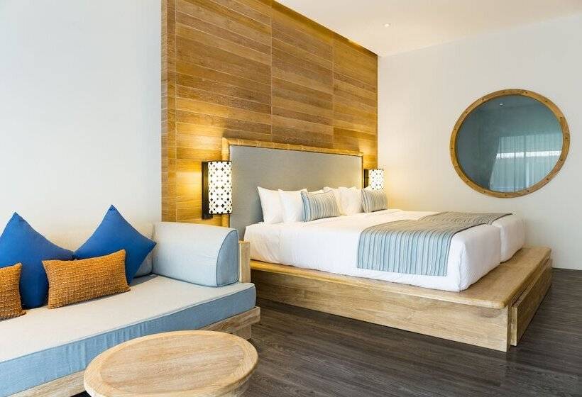 اتاق سوپریور با چشم‌انداز استخر, Akira Lipe Resort